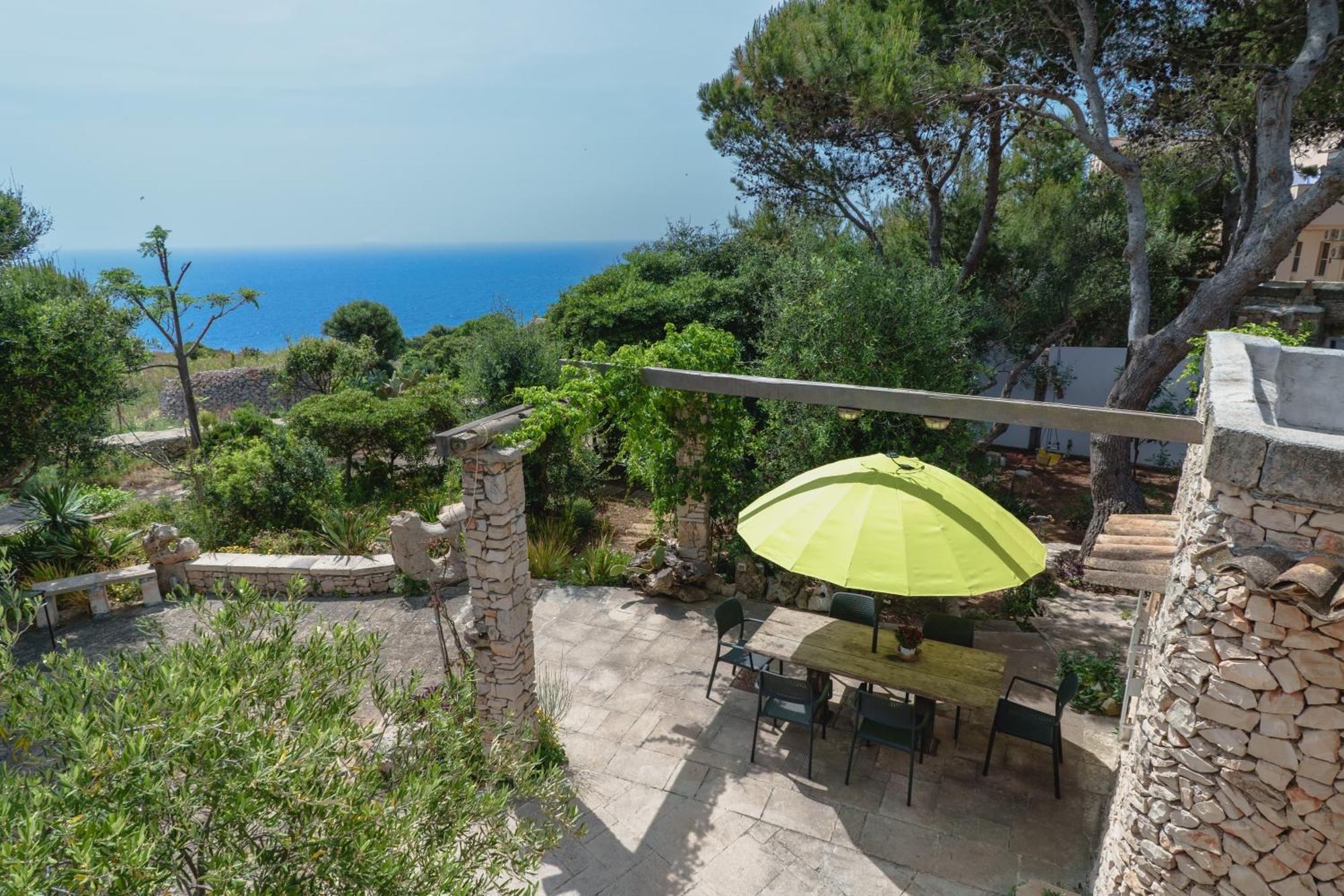 Villa Tina Ai Piedi Del Faro Di Leuca Santa Maria di Leuca Room photo